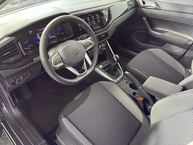 Volkswagen Taigo view 6