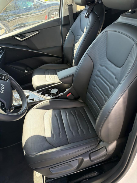 Kia Niro 1.6 GDi Hybrid DynamicPlusLine | Schuif-/kanteldak — photo 6
