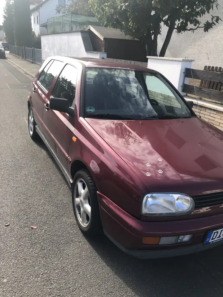 Volkswagen Golf 1.8, foto 1