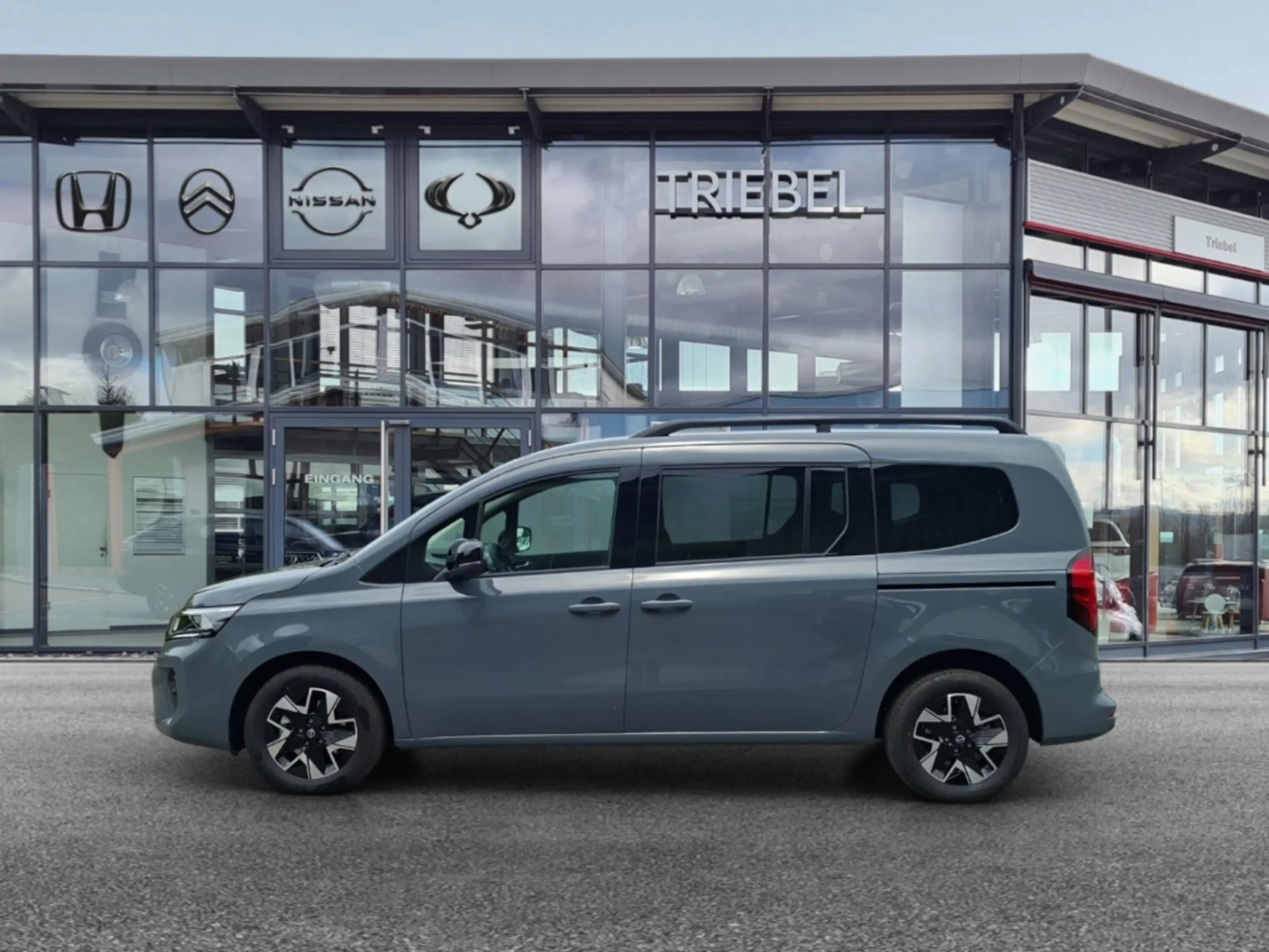 Nissan Townstar Tekna Kombi L2 2,3t Navi*360*Kamera*SHZ*Automatik — photo 3