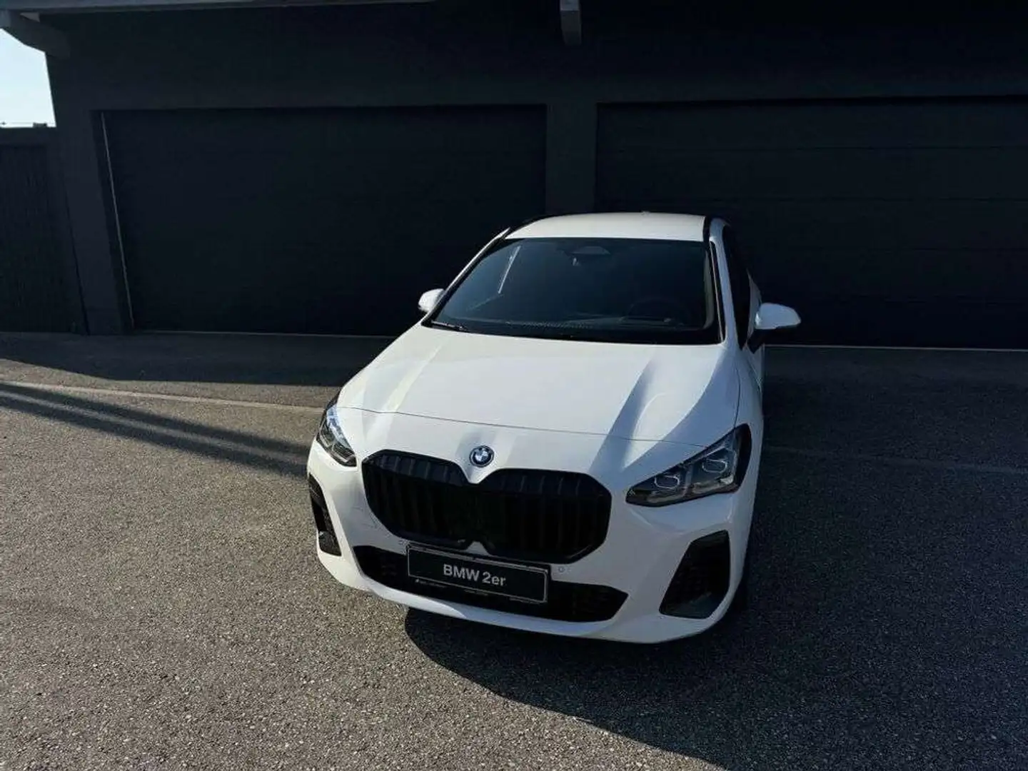 BMW 225 xe 4x4 Aut MSport, HuD, ACC, AHK, 360° El. Sitze Bianco - 2