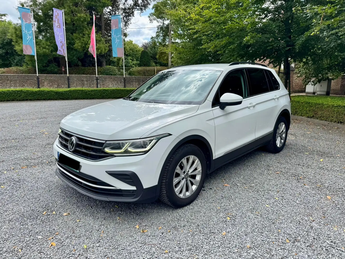 Volkswagen Tiguan Tiguan 1.5 TSI DSG Facelift LED Camera Carplay Wit - 1