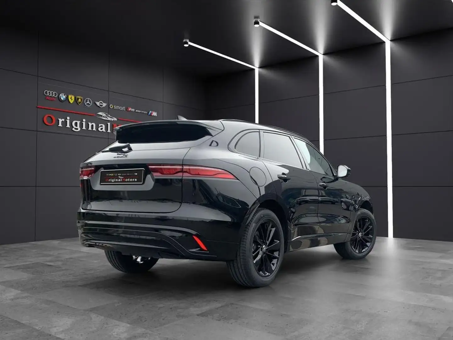 Jaguar F-Pace 2.0 D204 R-Dynamic SE awd auto/TETTO PANORAMICO/ Nero - 2