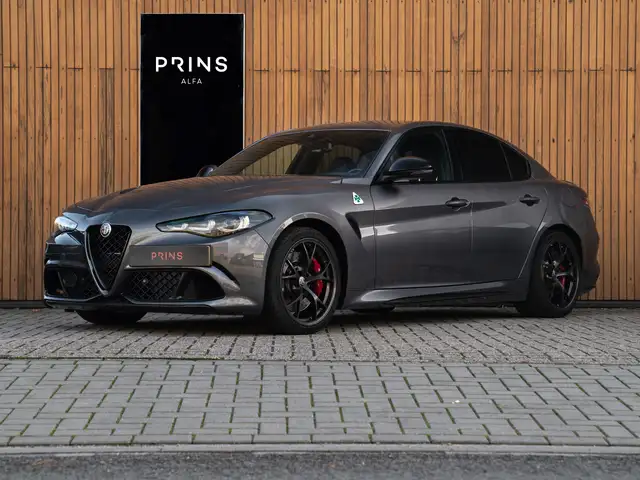 Alfa Romeo Giulia 2.9 V6 Quadrifoglio MY25 | Harman/Kardon | Adapt.