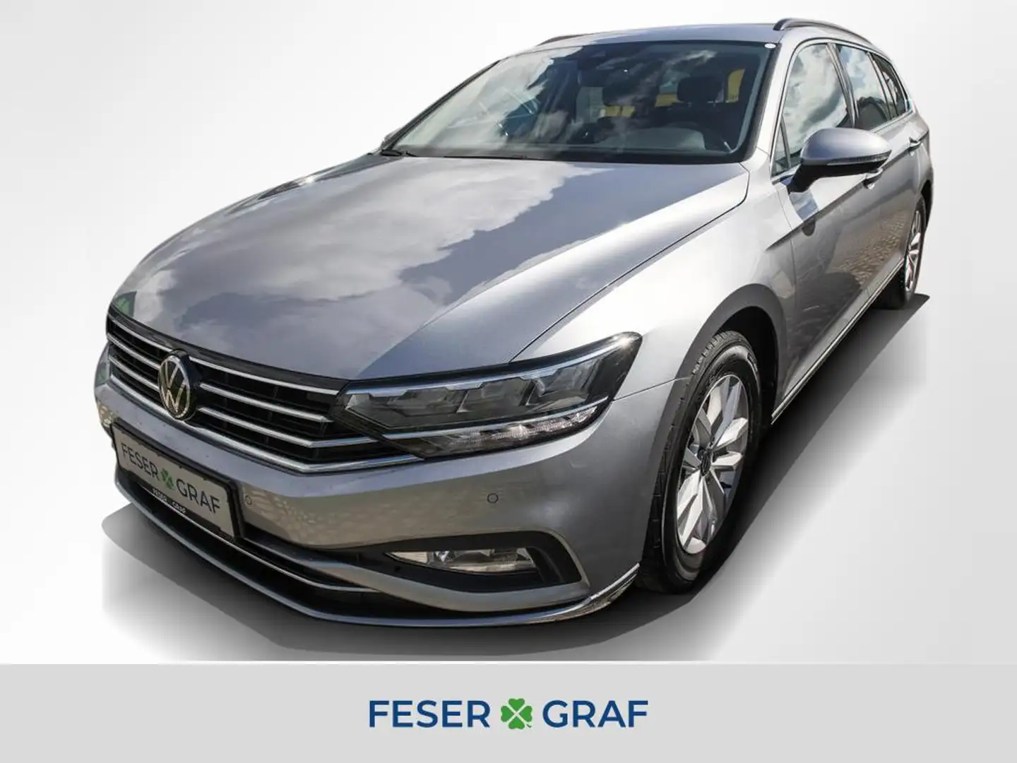 Volkswagen Passat Var. 2.0 TDI Business DSG Navi RüKa Sitzh Silber - 1