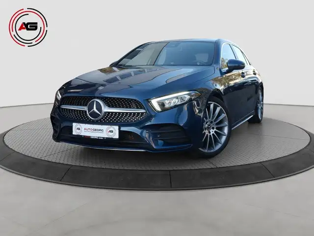 Mercedes-Benz A 220 A220 4Matic AMG Line MBUX BURMESTER PANO KAMERA