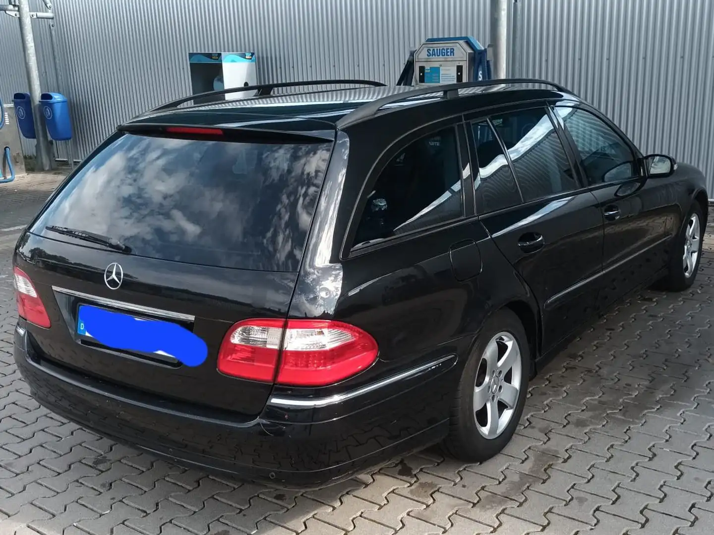 Mercedes-Benz E 320 E 320 T CDI 4Matic Automatik Avantgarde DPF Noir - 2