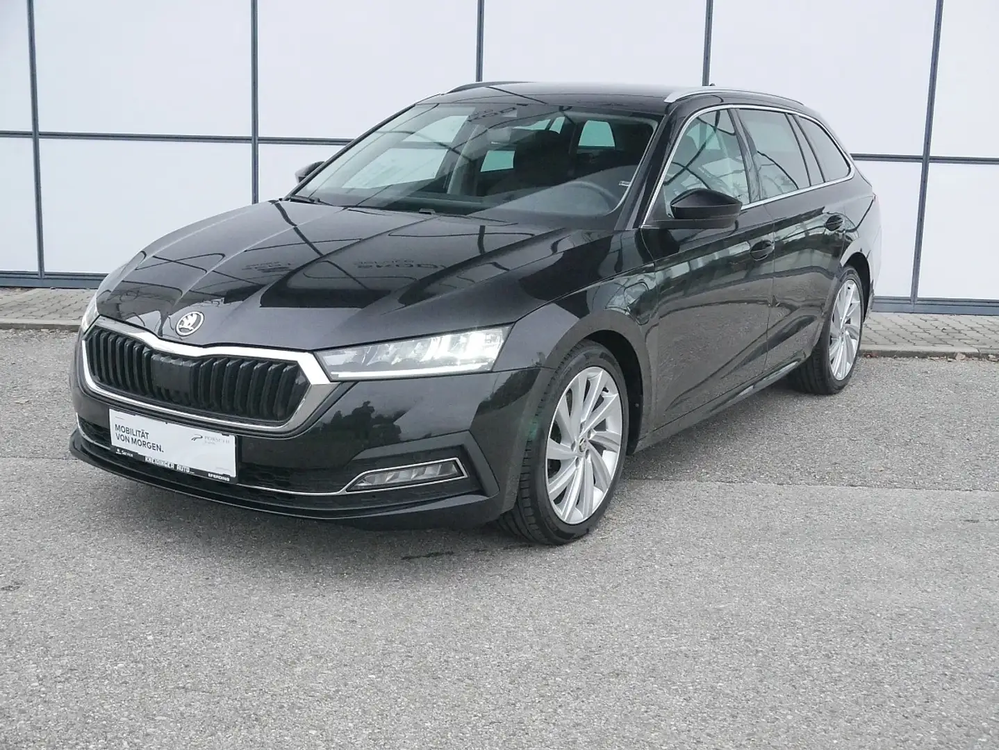 Skoda Octavia 1,4 TSI iV Hybrid PHEV Style DSG, Head-UP, NAVI... Schwarz - 2