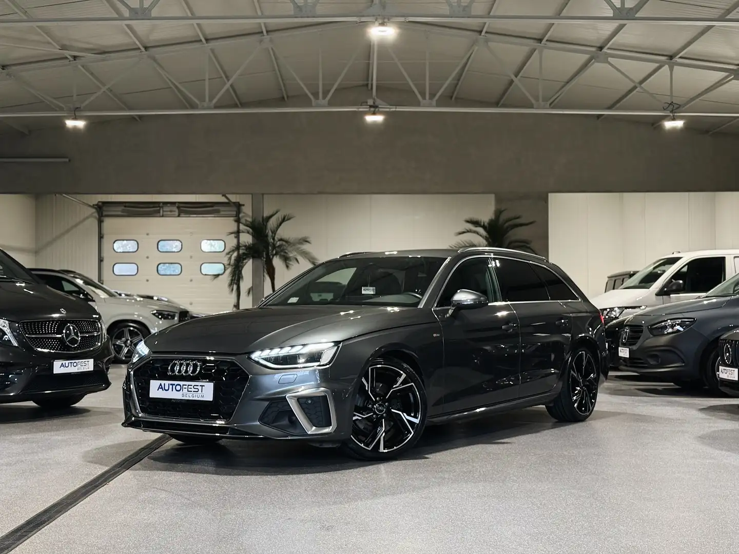 Audi A4 Avant S-Line Daytona Grijs - 12 Mnd Garantie Gris - 1