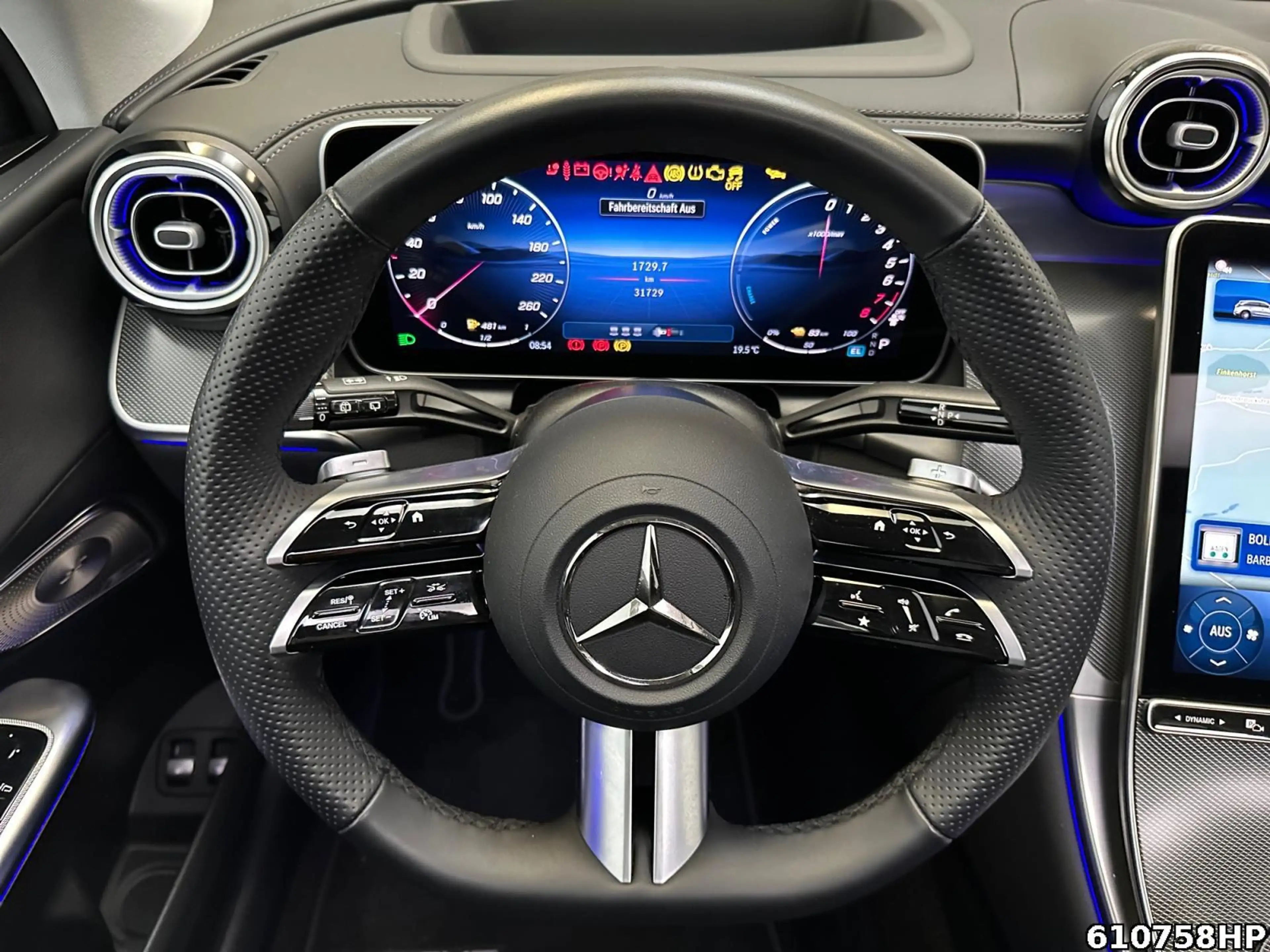 Mercedes-Benz GLC 300 e 4M AMG Pano AHK 360° Burmester Memory — photo 9