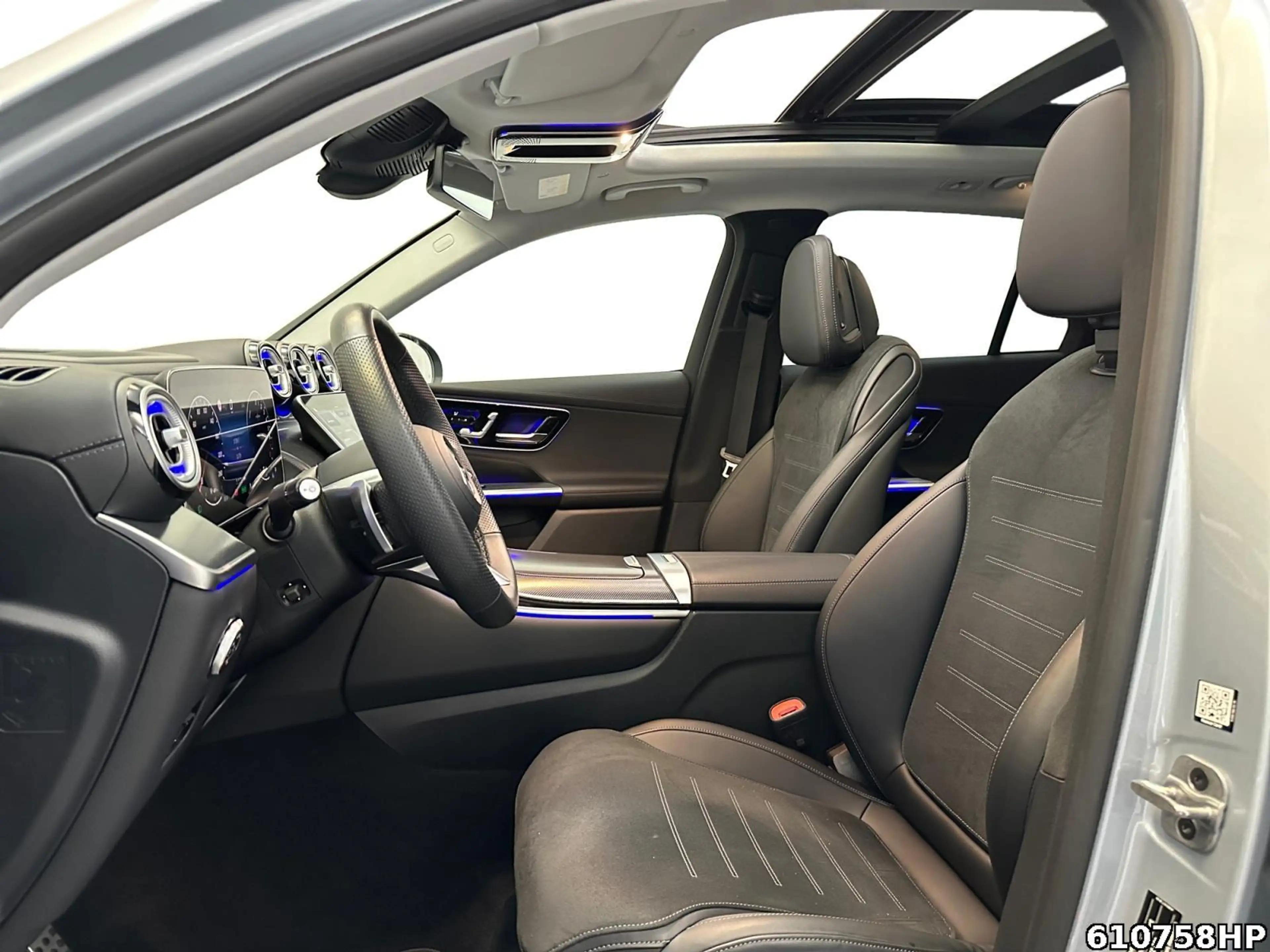 Mercedes-Benz GLC 300 e 4M AMG Pano AHK 360° Burmester Memory — photo 12