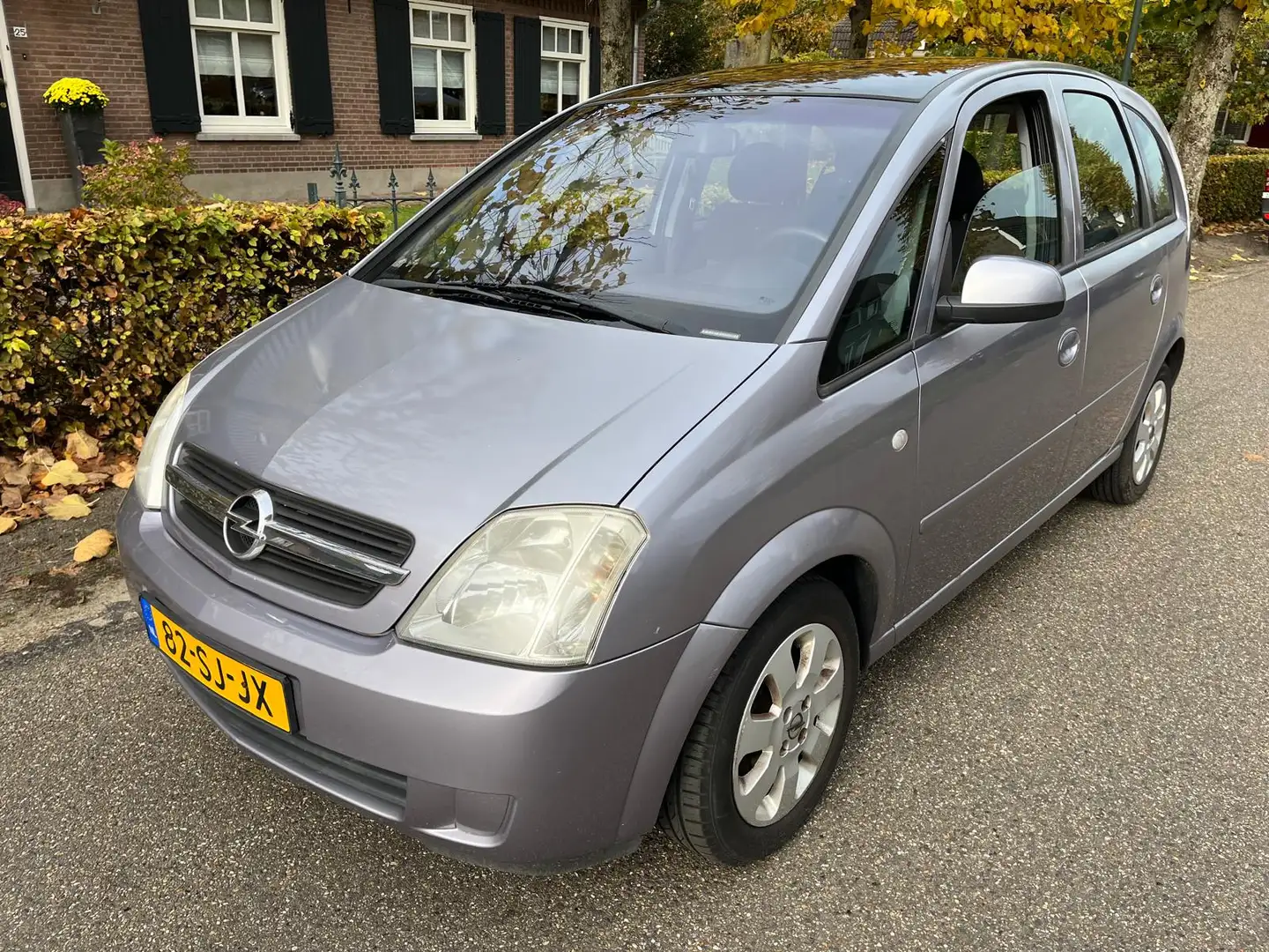 Opel Meriva 1.6 16V ENJOY Argent - 1
