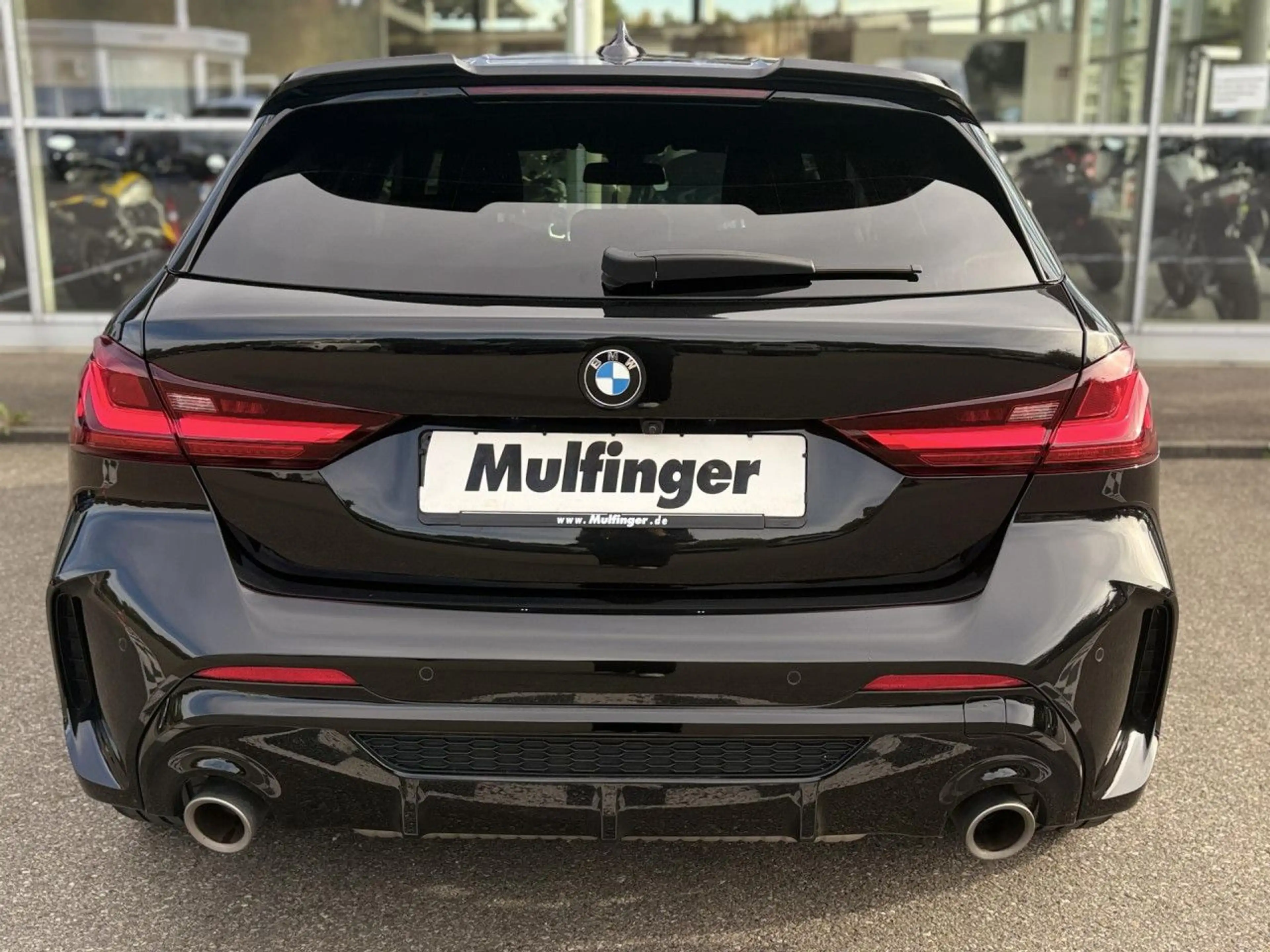 BMW 135 Mi xDr. M Sport LordSt. AdapLED DrivAss+PaAss. — photo 7
