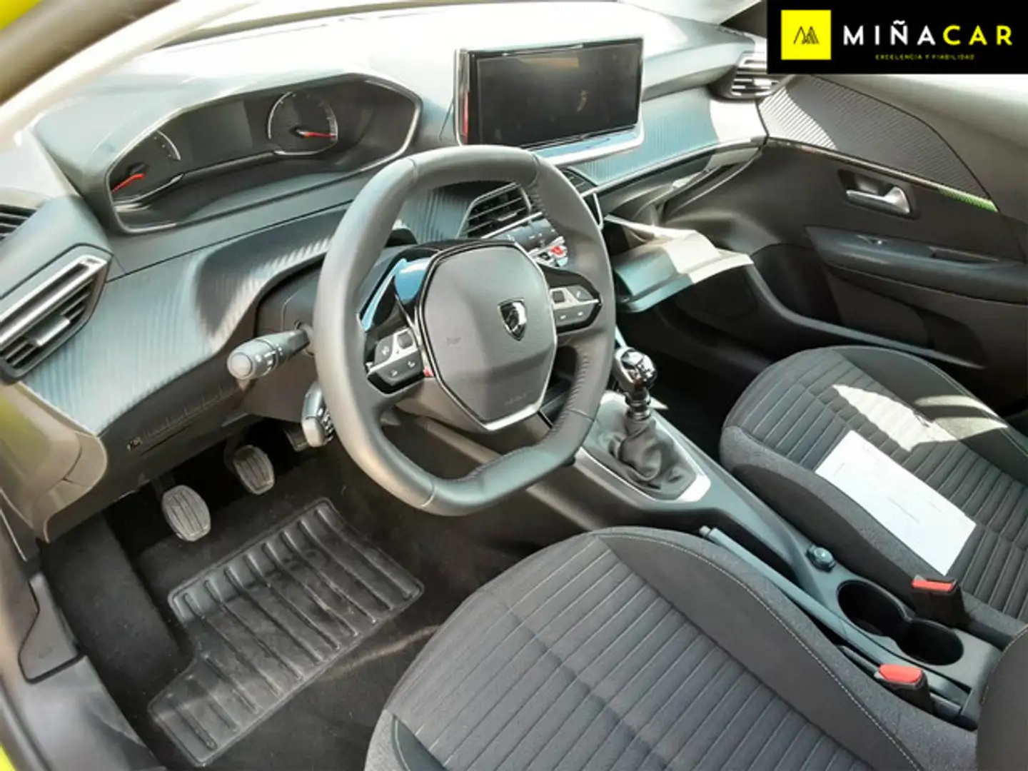 Peugeot 208 1.2 Puretech S&S Active 100 Amarillo - 2