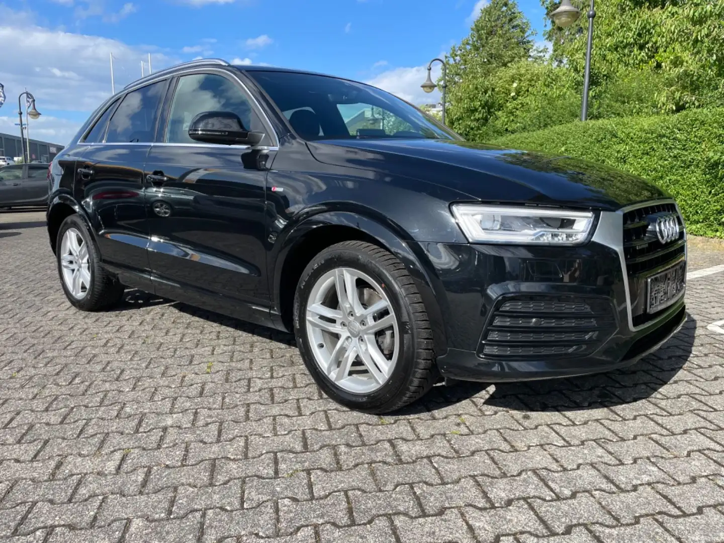 Audi Q3 quattro S line Negro - 1
