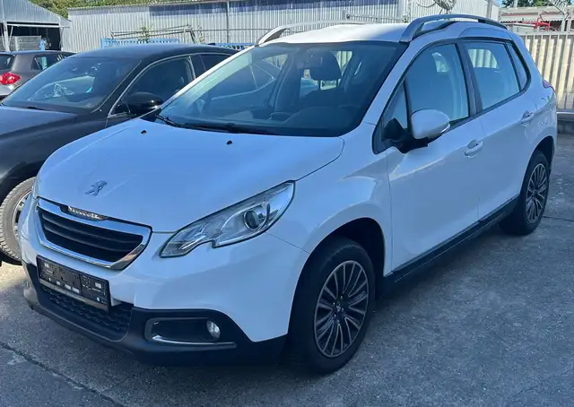 Peugeot 2008 Active Motor Klackert