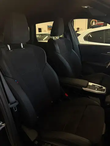 BMW X1 view 8
