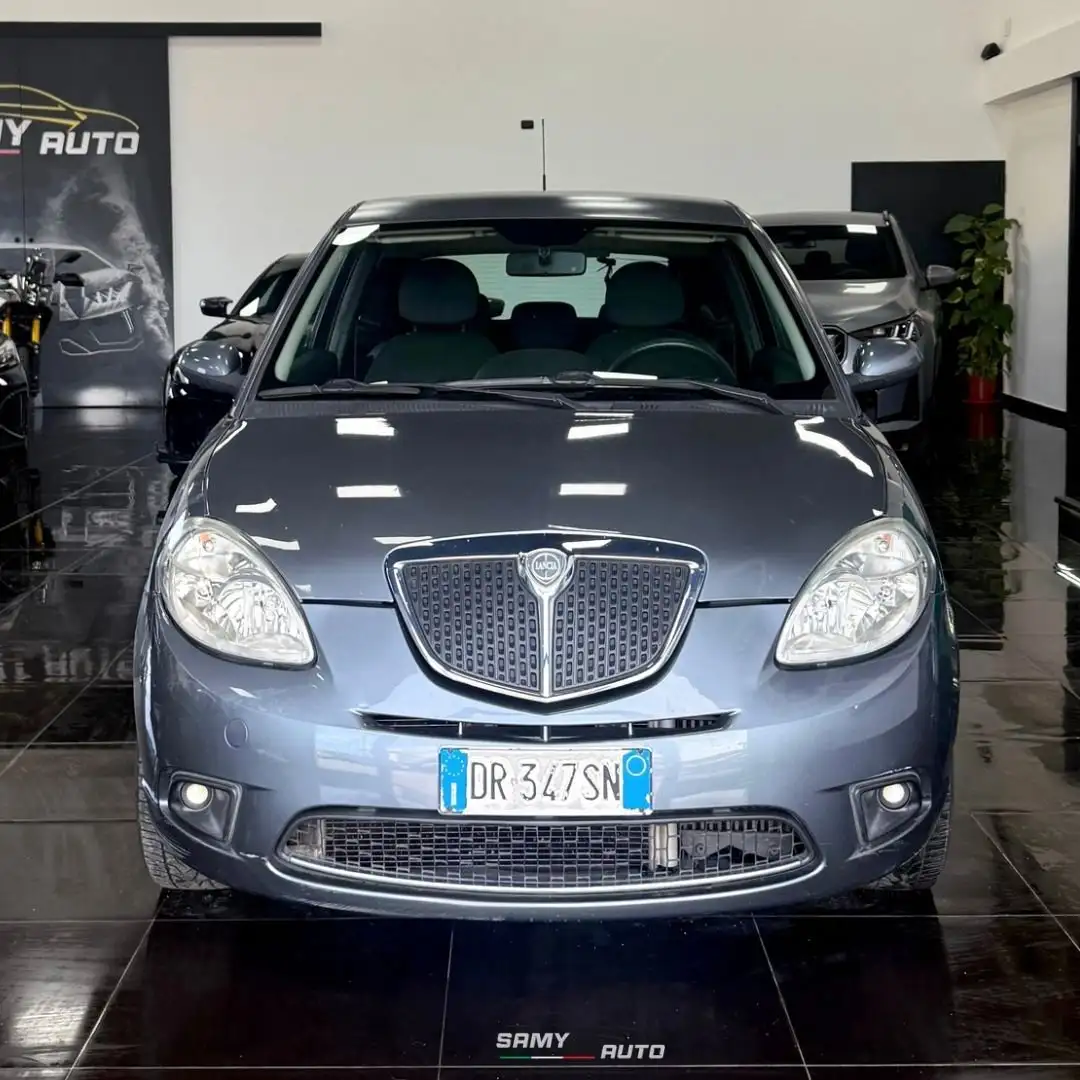 Lancia Ypsilon 1.3 mjt 90cv Grigio - 1