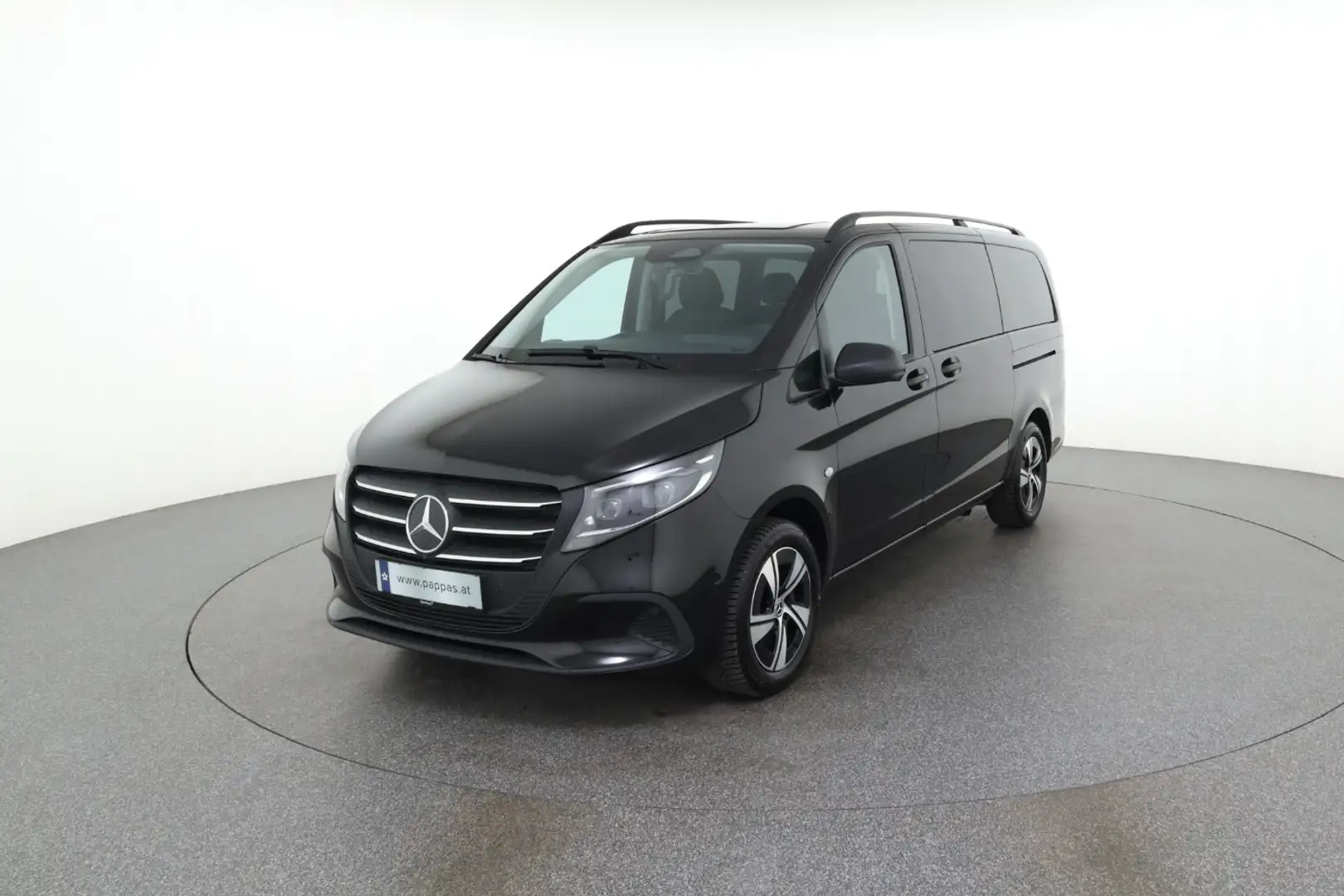 Mercedes-Benz Vito 124 CDI Kombi 4x4 SELECT Lang AHK 2,5t 8Sitze Schwarz - 1