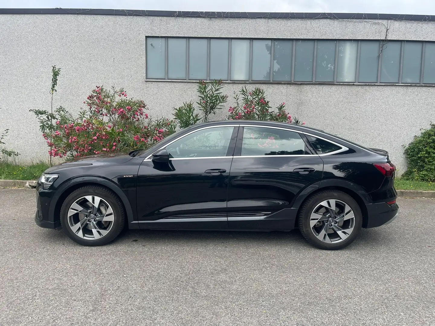 Audi e-tron e-tron S Sport Attitude quattro Nero - 1