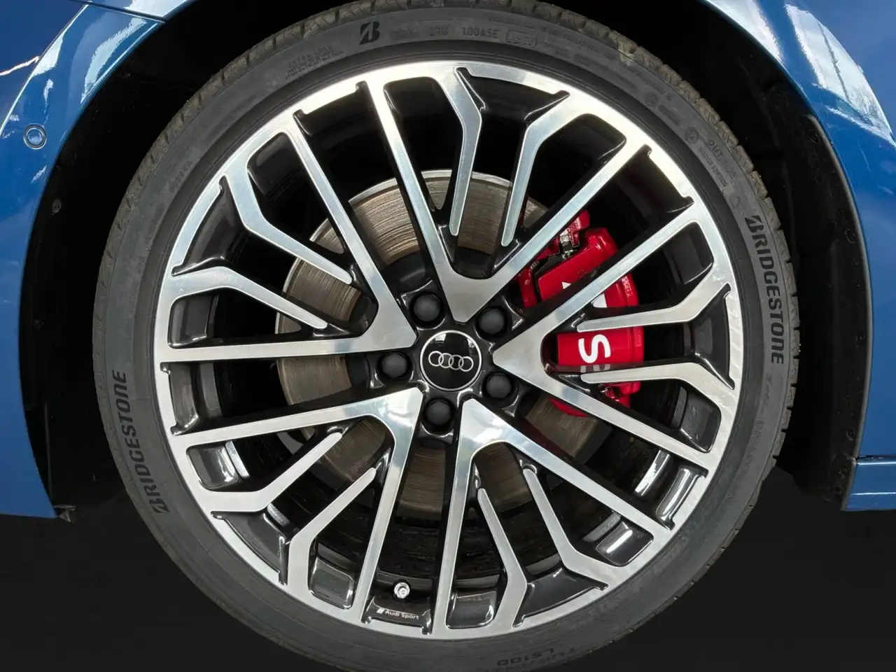 Audi S5 снимка Audi S5