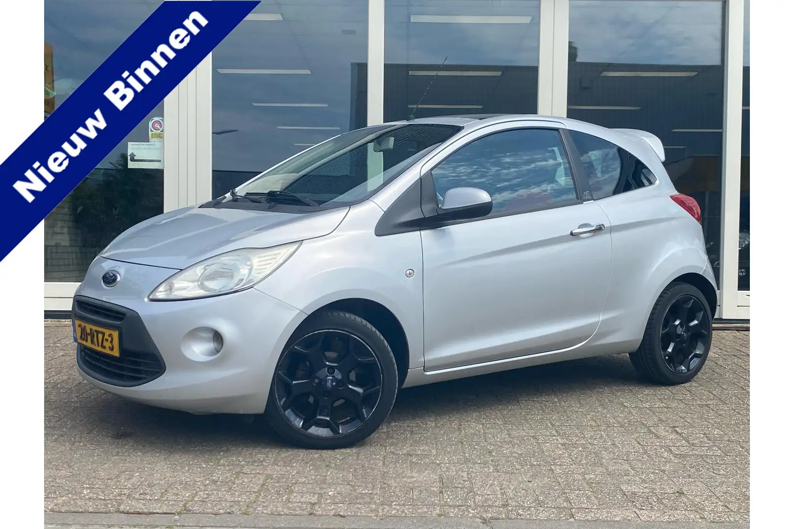 Ford Ka/Ka+ 1.2 Titanium X Carplay, Pano, Climate control, Inc Grigio - 1