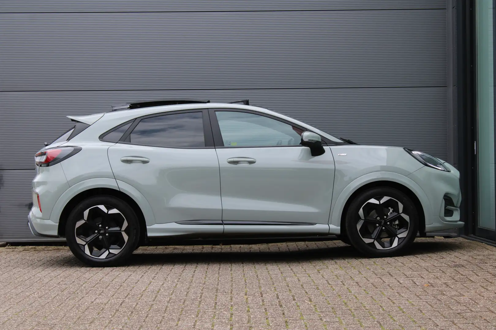 Ford Puma 1.0 EcoBoost Hybrid ST-Line X | Nieuw model | Trek Zilver - 2