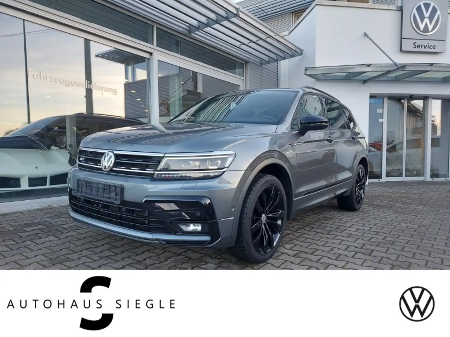 Volkswagen Tiguan Allspace 2.0 TSI Highline 4Motion R-line Black Style 20Zoll Grau - 1