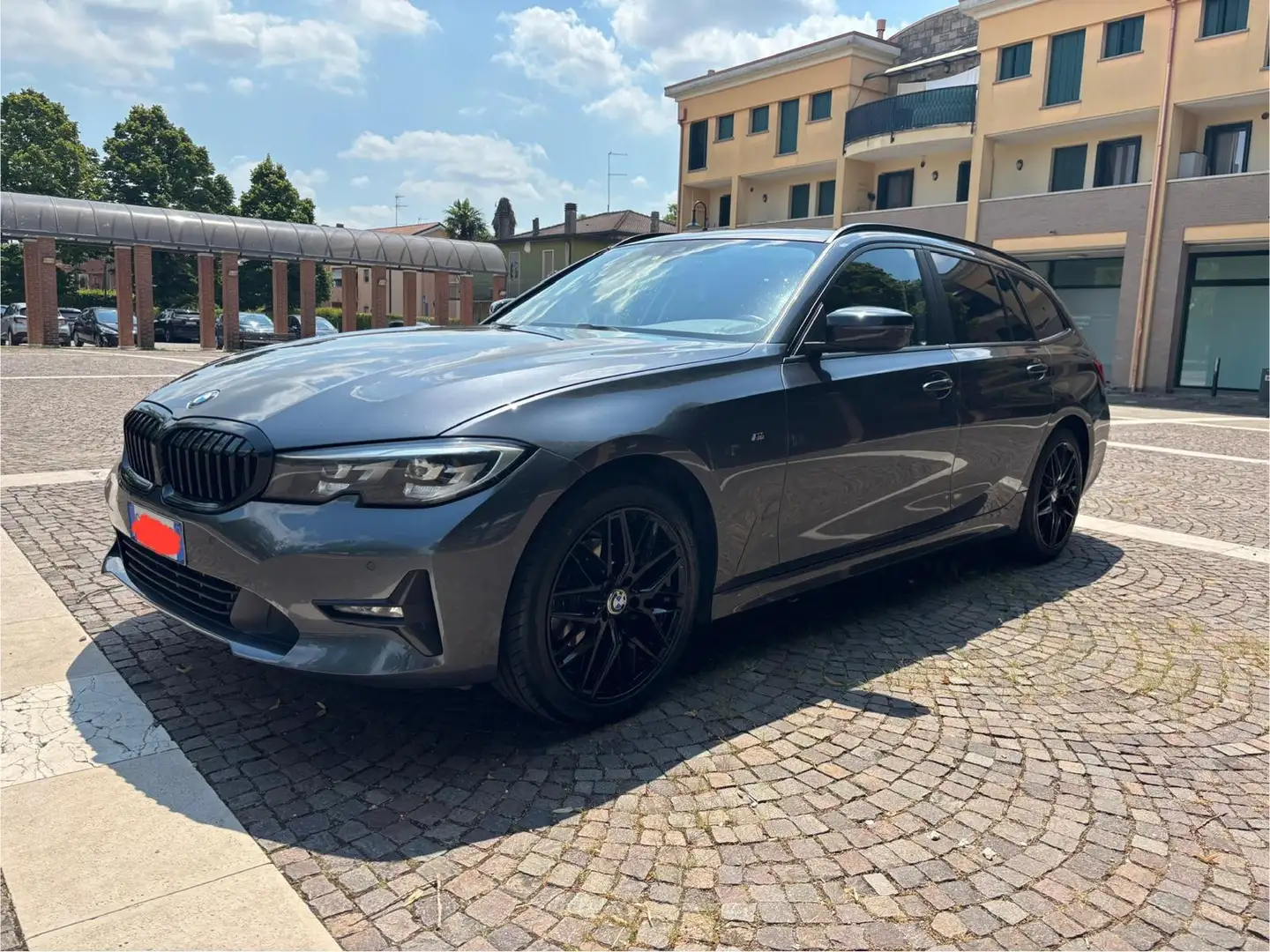 BMW 318 318d Touring mhev 48V M Sport Anno 2021 - 1