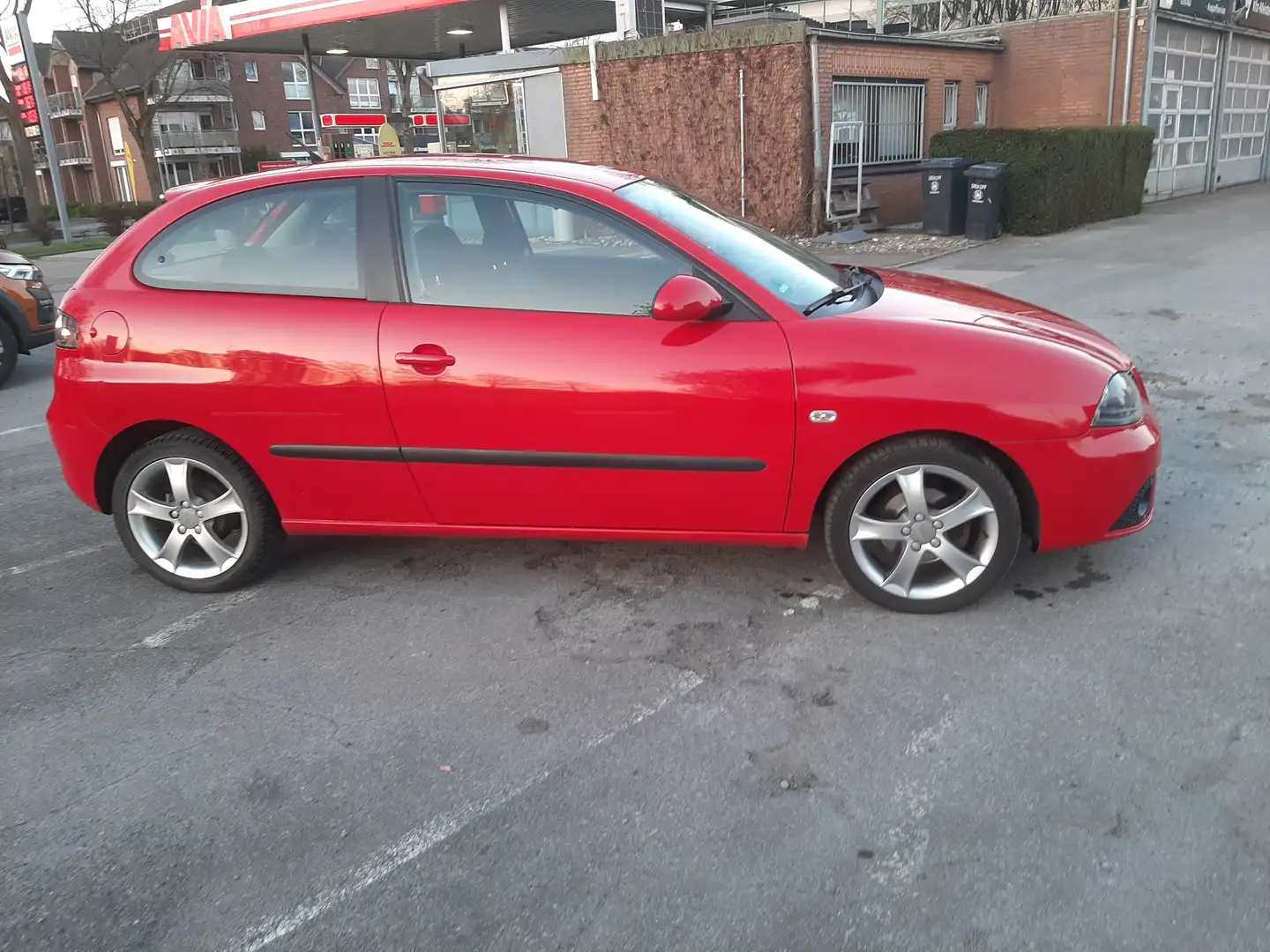 SEAT Ibiza Sport Edition -Klimaanlage-   1450,--/EXPORT 1200 Rot - 1