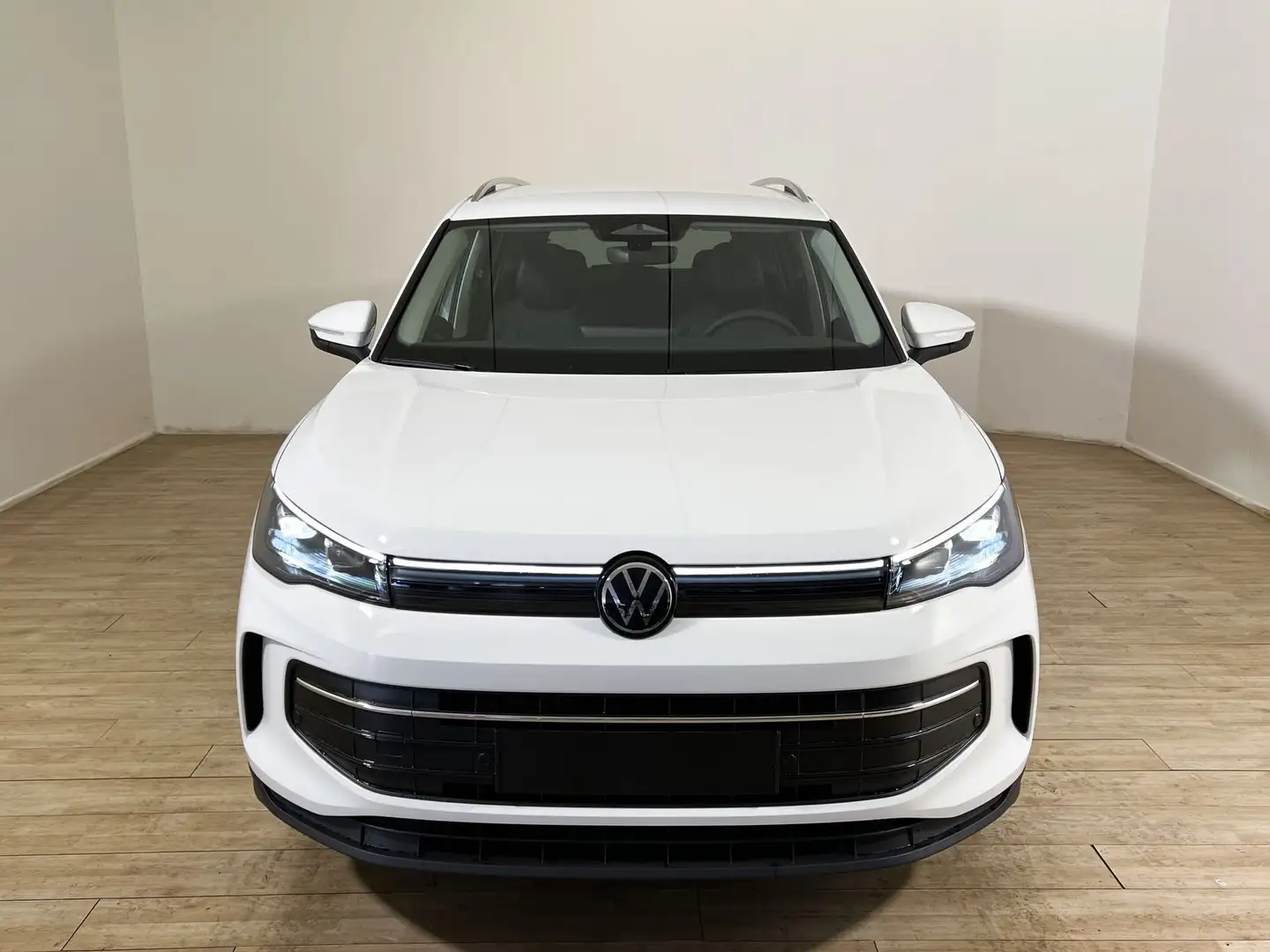 Volkswagen Tiguan Tiguan 2.0 TDI 150 CV DSG Edition Plus Bianco - 2