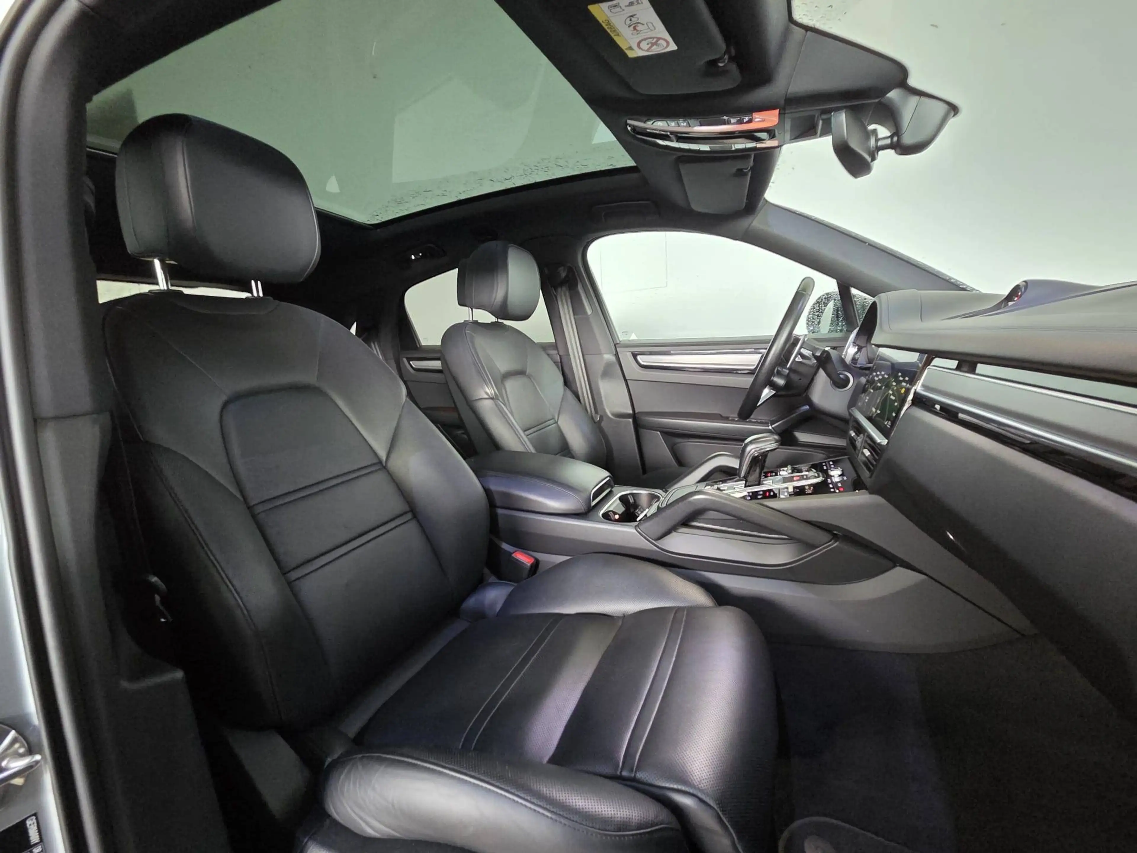 Porsche Cayenne 3,0i Coupe, Sport Chrono, Pano, ACC, LED — photo 14