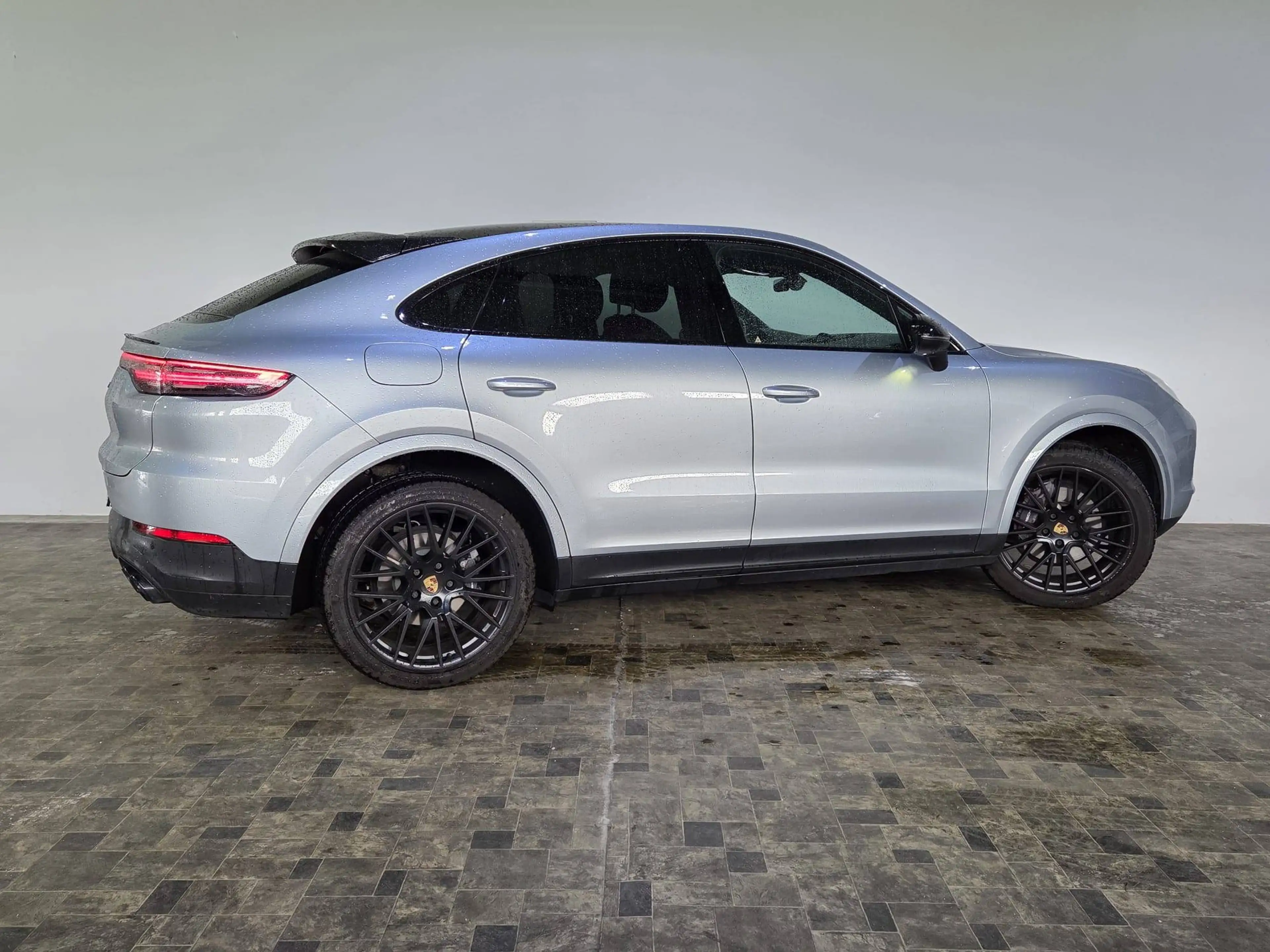 Porsche Cayenne 3,0i Coupe, Sport Chrono, Pano, ACC, LED — photo 9