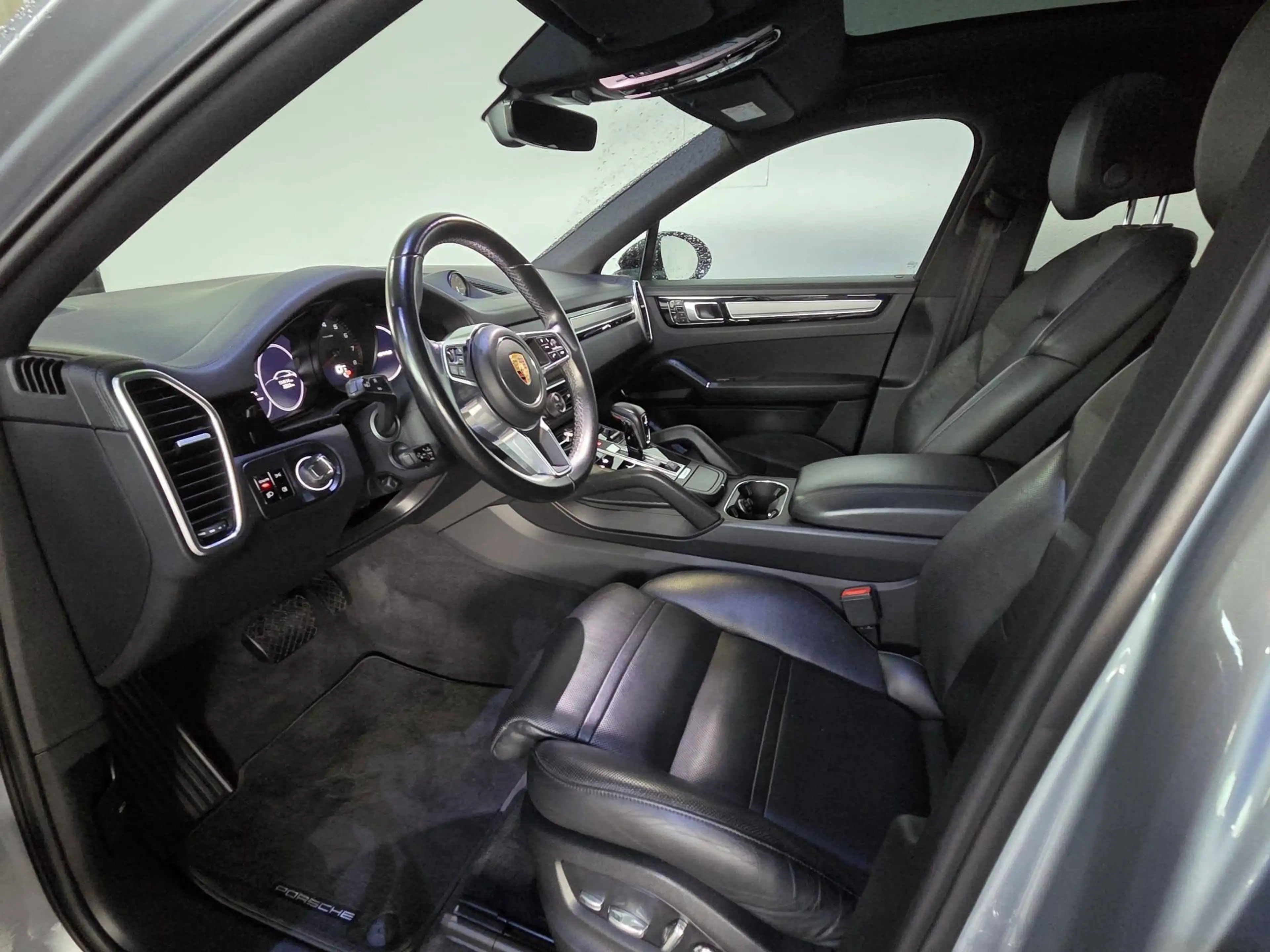 Porsche Cayenne 3,0i Coupe, Sport Chrono, Pano, ACC, LED — photo 12