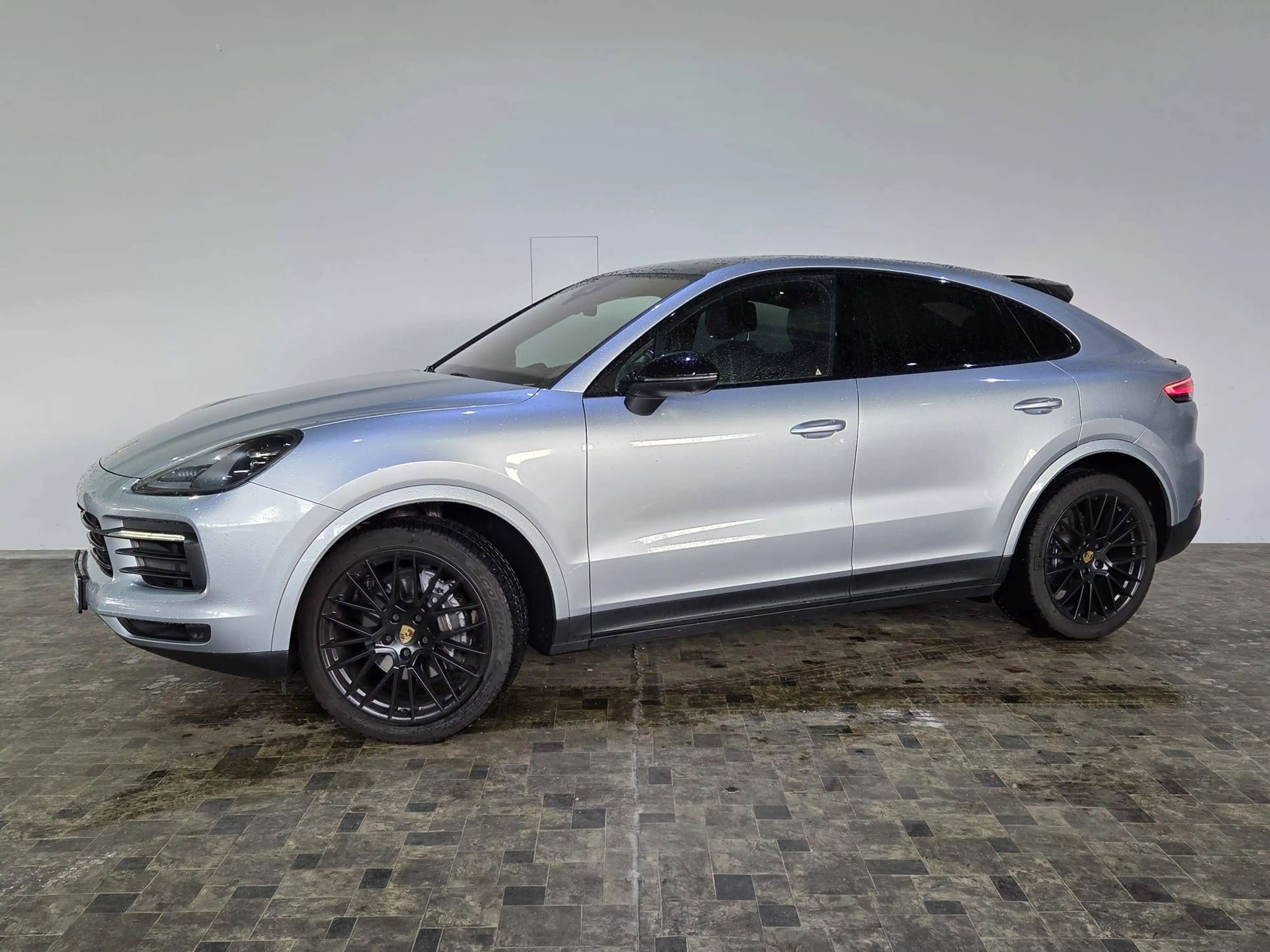 Porsche Cayenne 3,0i Coupe, Sport Chrono, Pano, ACC, LED — photo 2