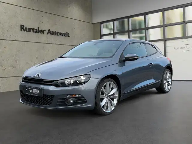 Volkswagen Scirocco 1.4 TSI 118 kWb *KLIMA*SH*PANO*NAVI*PDC