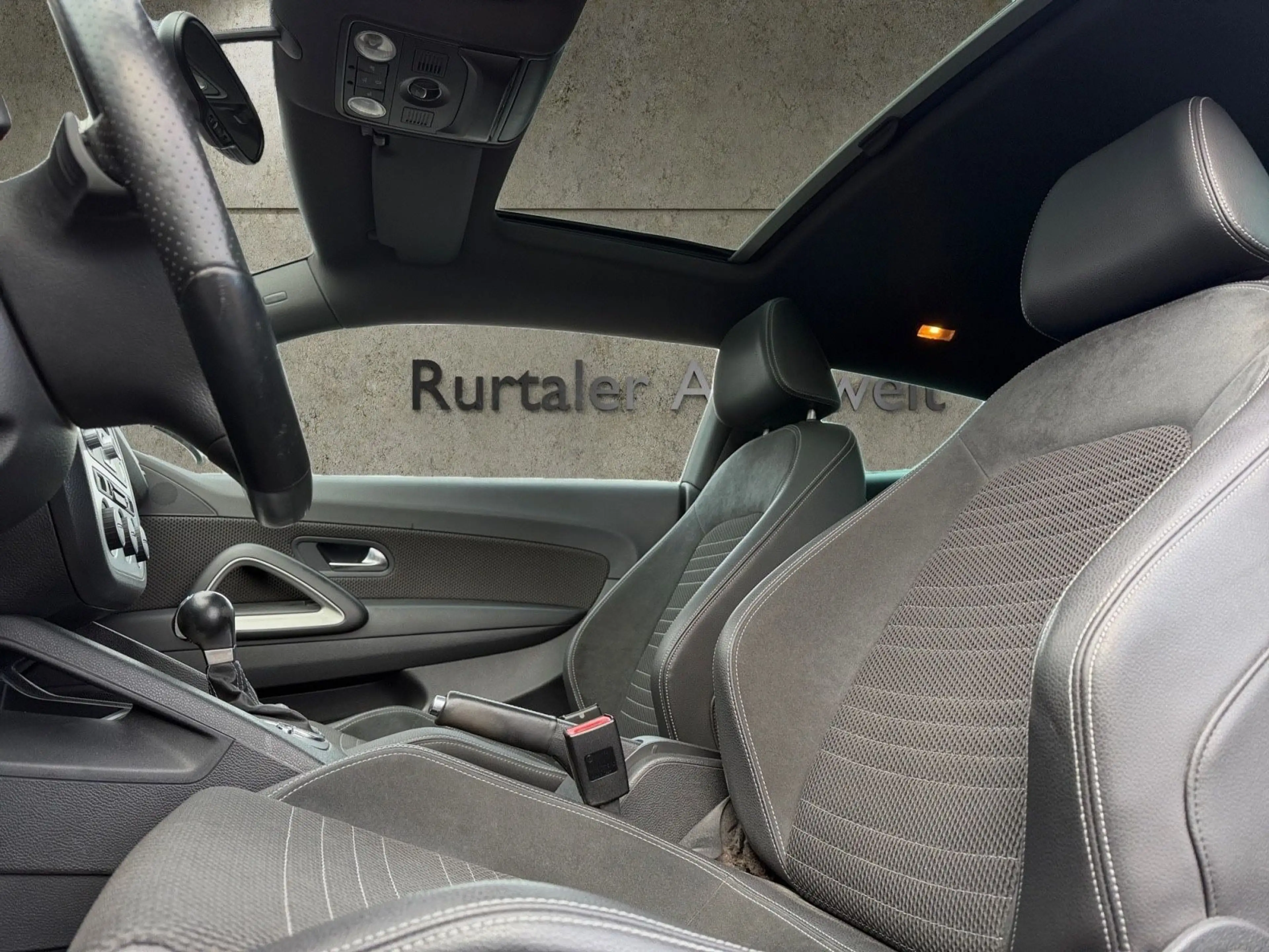 Volkswagen Scirocco 1.4 TSI 118 kWb *KLIMA*SH*PANO*NAVI*PDC — photo 9