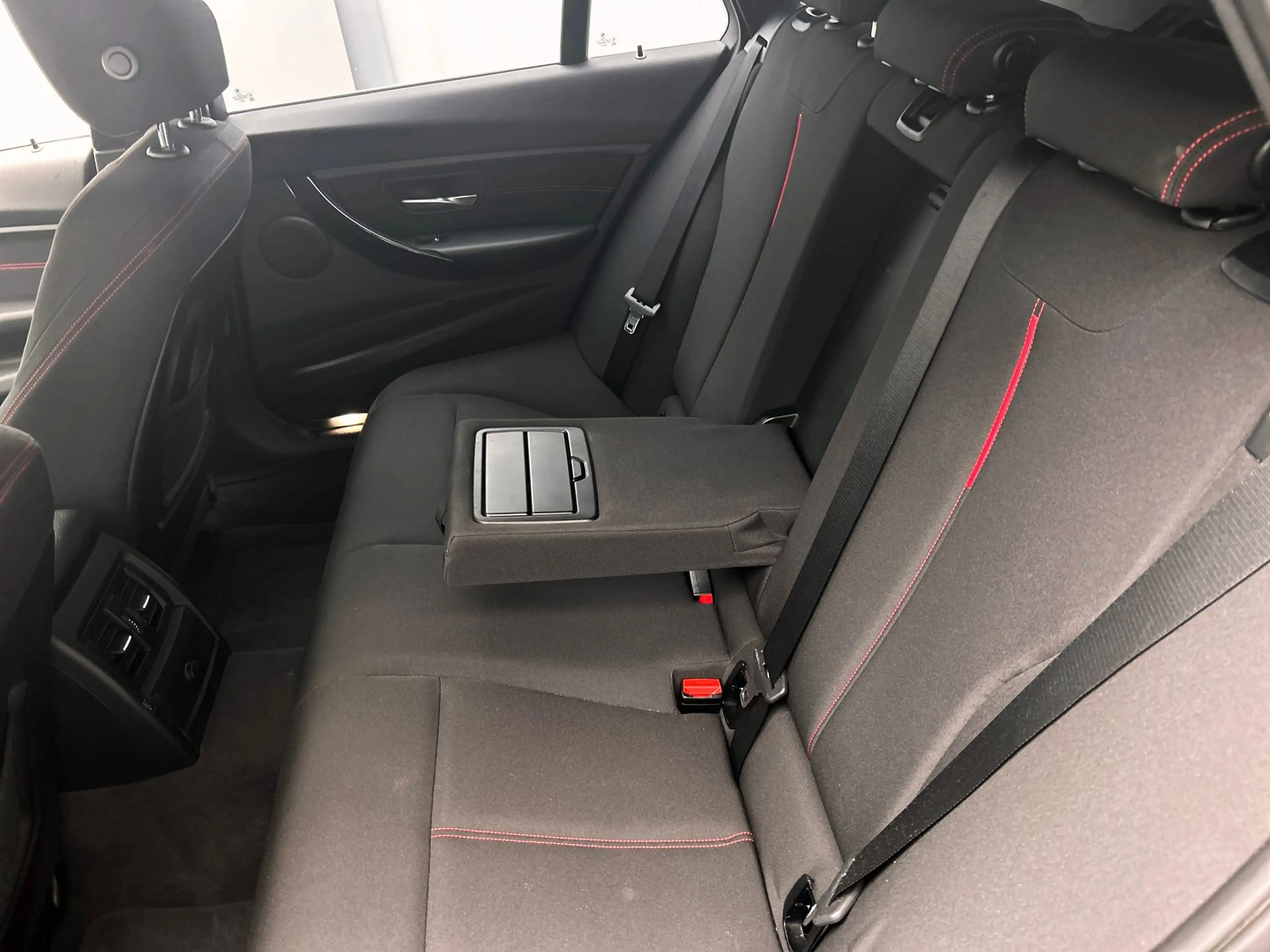 BMW 316 3-serie Touring 316i Executive | Origineel NL | Cr — photo 26