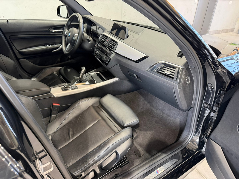BMW 118 118 d Edition M Sport Shadow / LED / 18" / Leder — photo 12