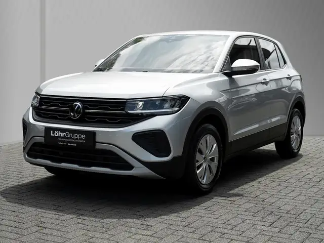 Volkswagen T-Cross view 2