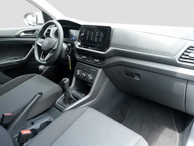 Volkswagen T-Cross view 10