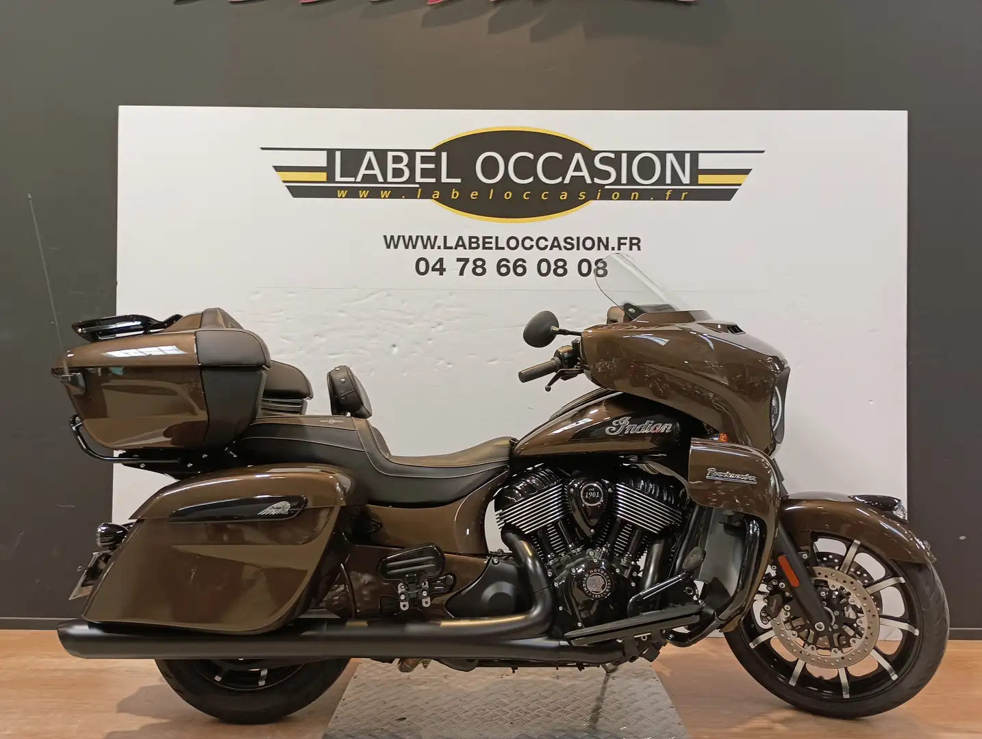 Indian Roadmaster Barna - 1