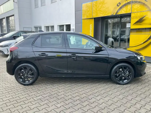 Opel Corsa view 8