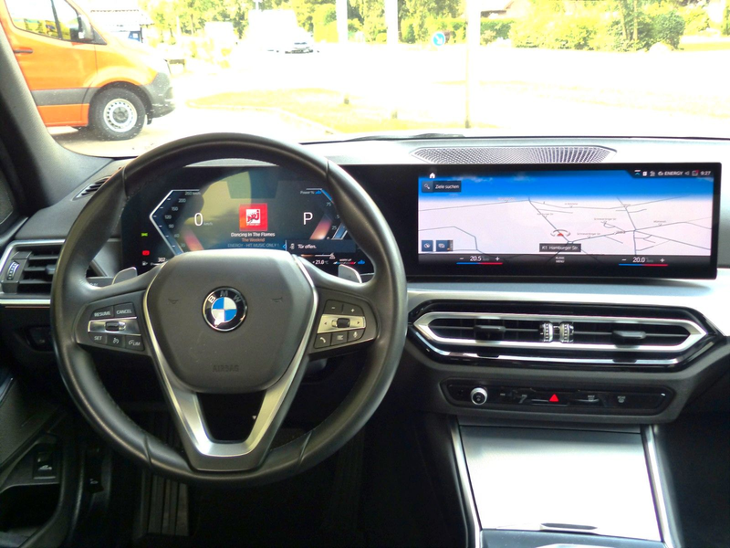 BMW 320 d Autom. neues Mod. Scheckheft 1. Hand — photo 8