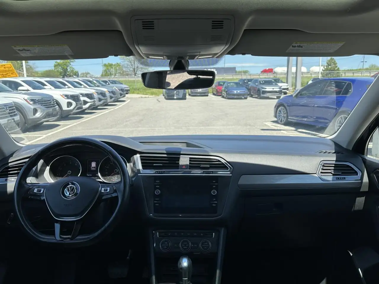 Volkswagen Tiguan снимка Volkswagen Tiguan
