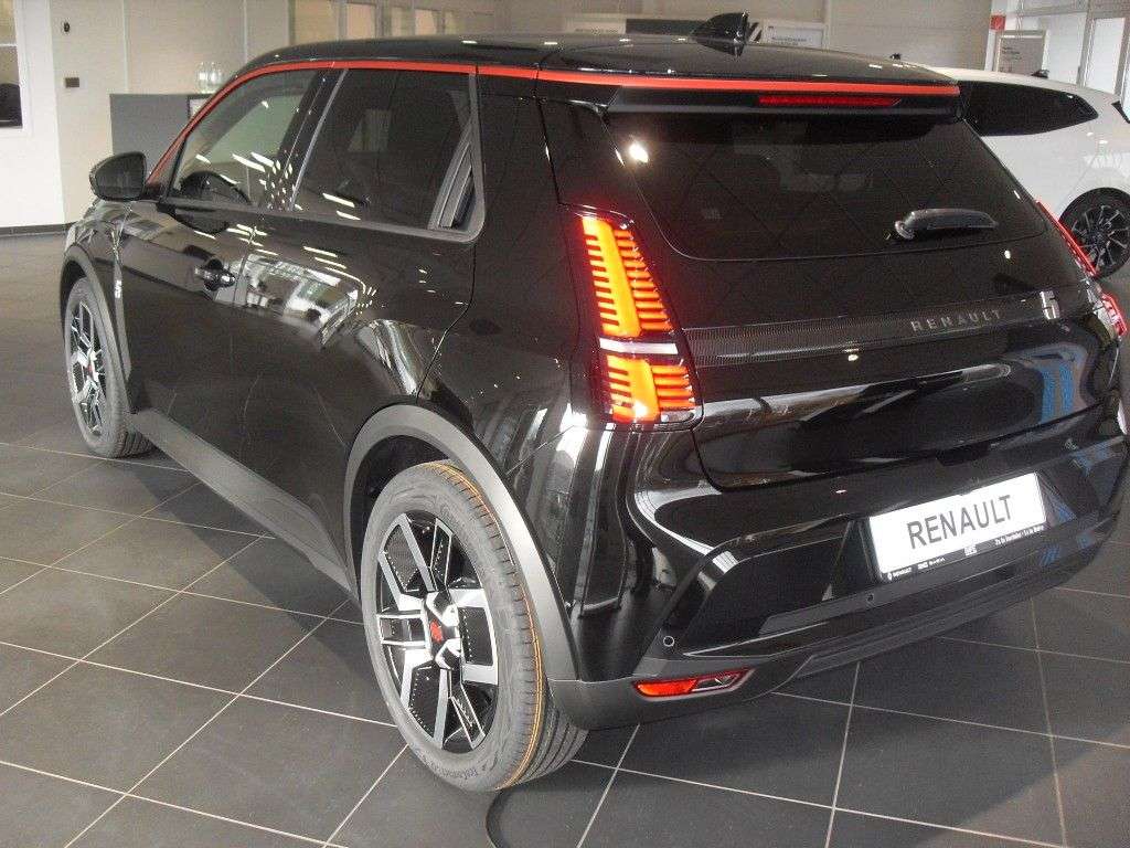 Renault R 5