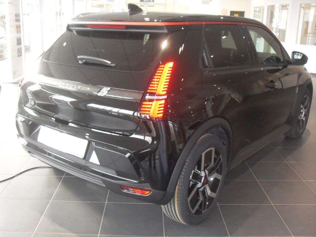 Renault R 5
