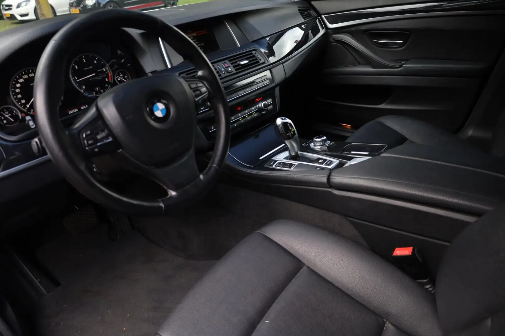 BMW 520 5-serie 520d High Executive Aut. | M-Pakket | Pare Blanc - 2