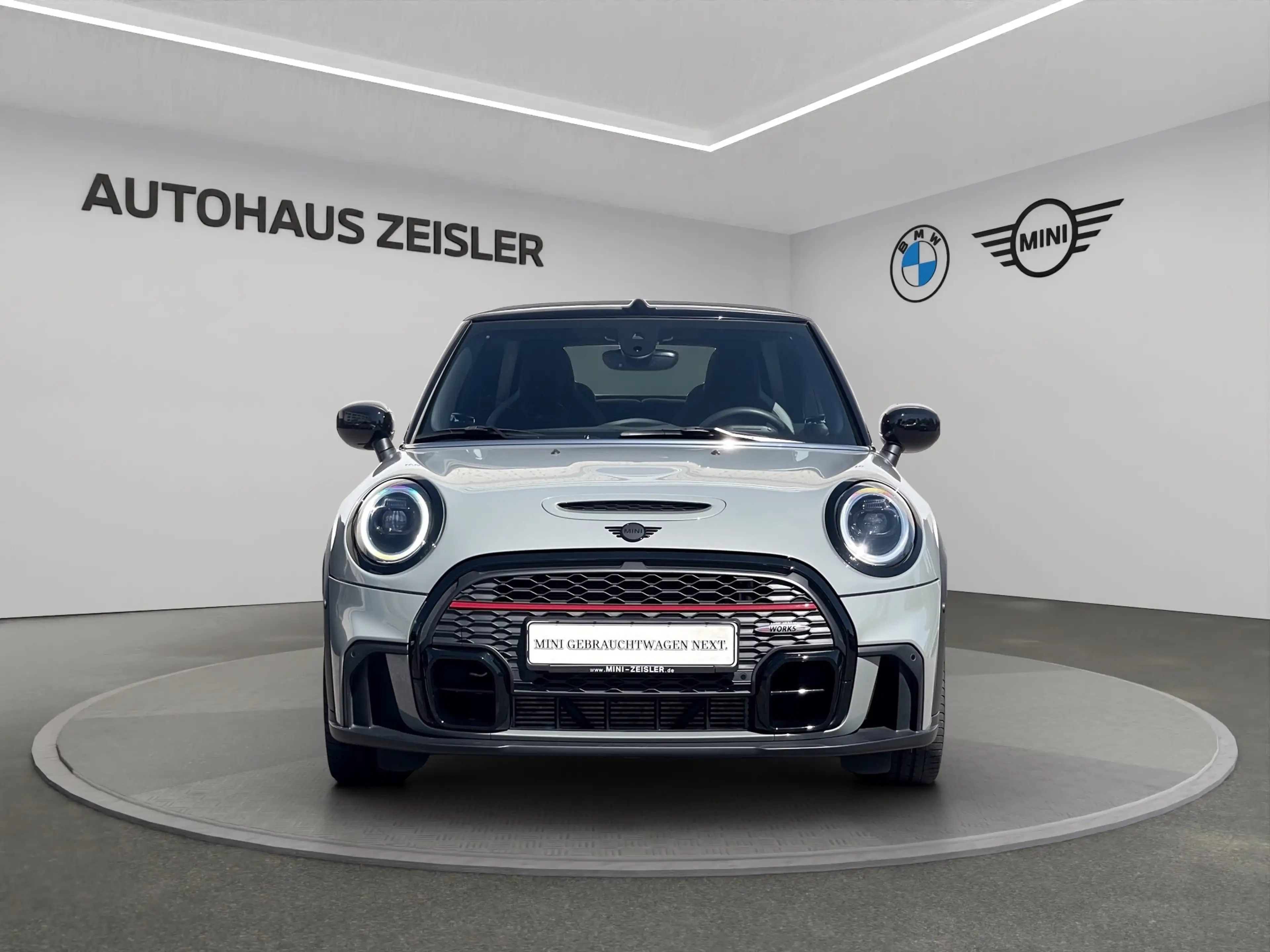 MINI John Cooper Works Cabrio John Cooper Works Cabrio — photo 5
