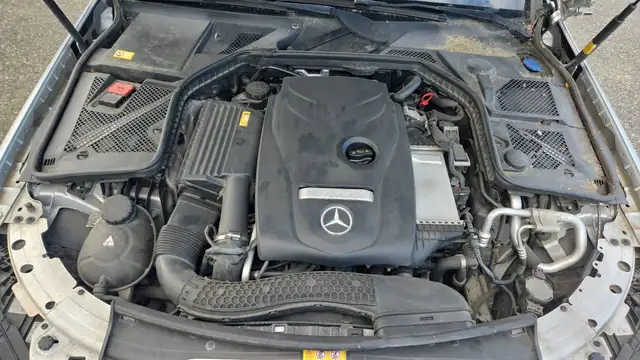Mercedes-Benz C-Class view 15